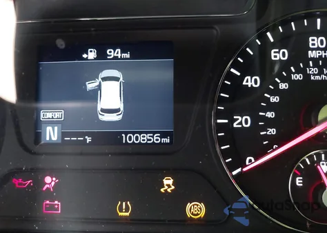 2019 Kia Sorento 2.4L L z USA, uszkodzony, nr VIN 5XYPG4A32KG563008